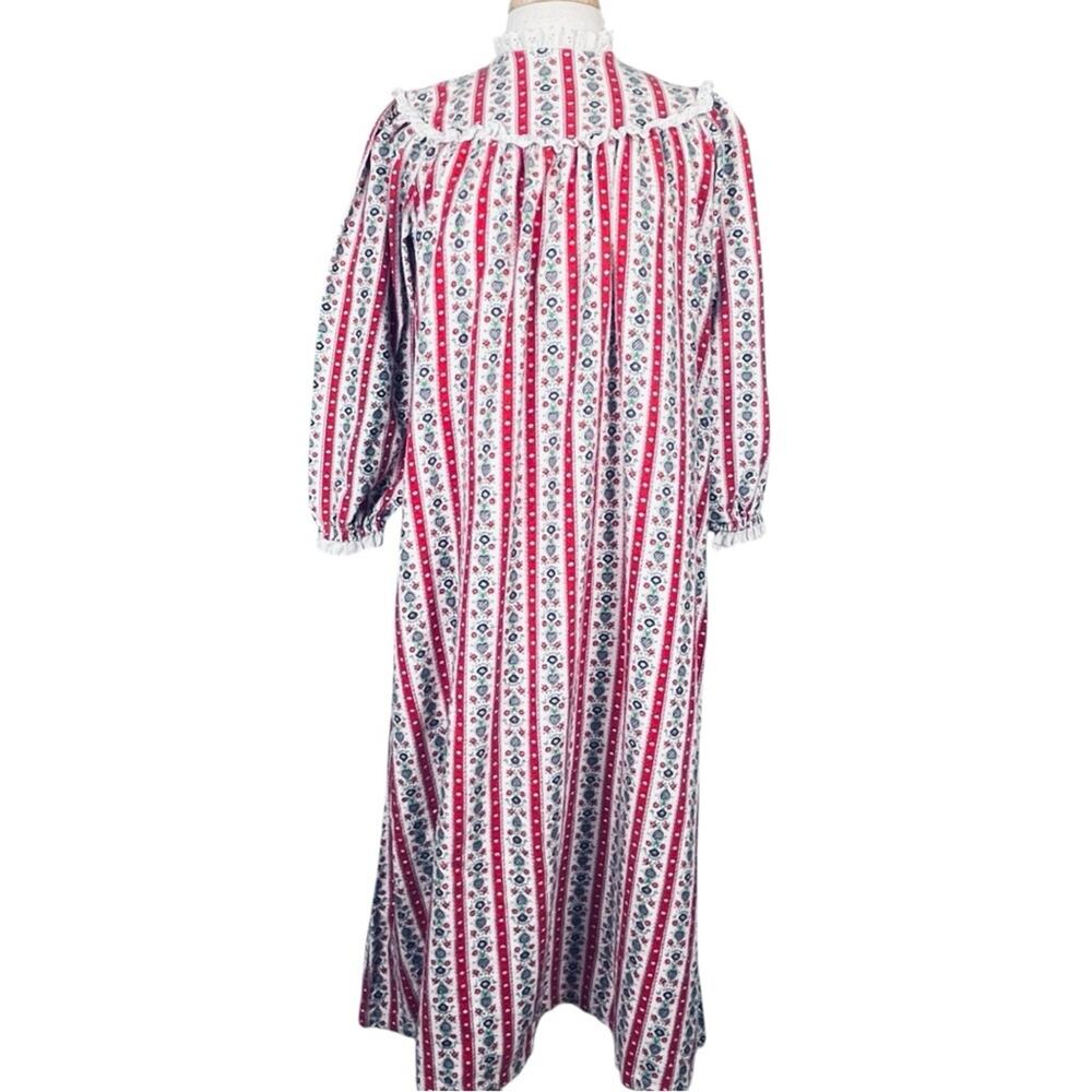 Lanz of Salzburg Classic Flannel Tyrolean Nightgown Womens Medium Red White Long